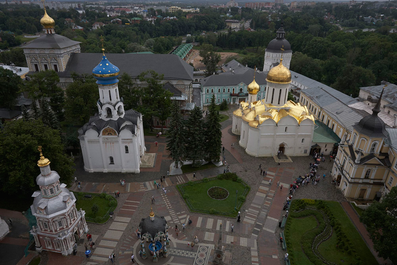 На пассии в Лавре